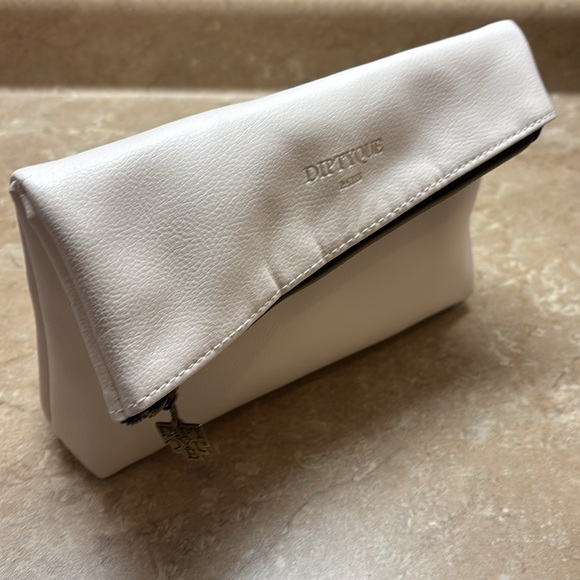 Lot of various business class amenity kits / bags - Picture 4 of 5